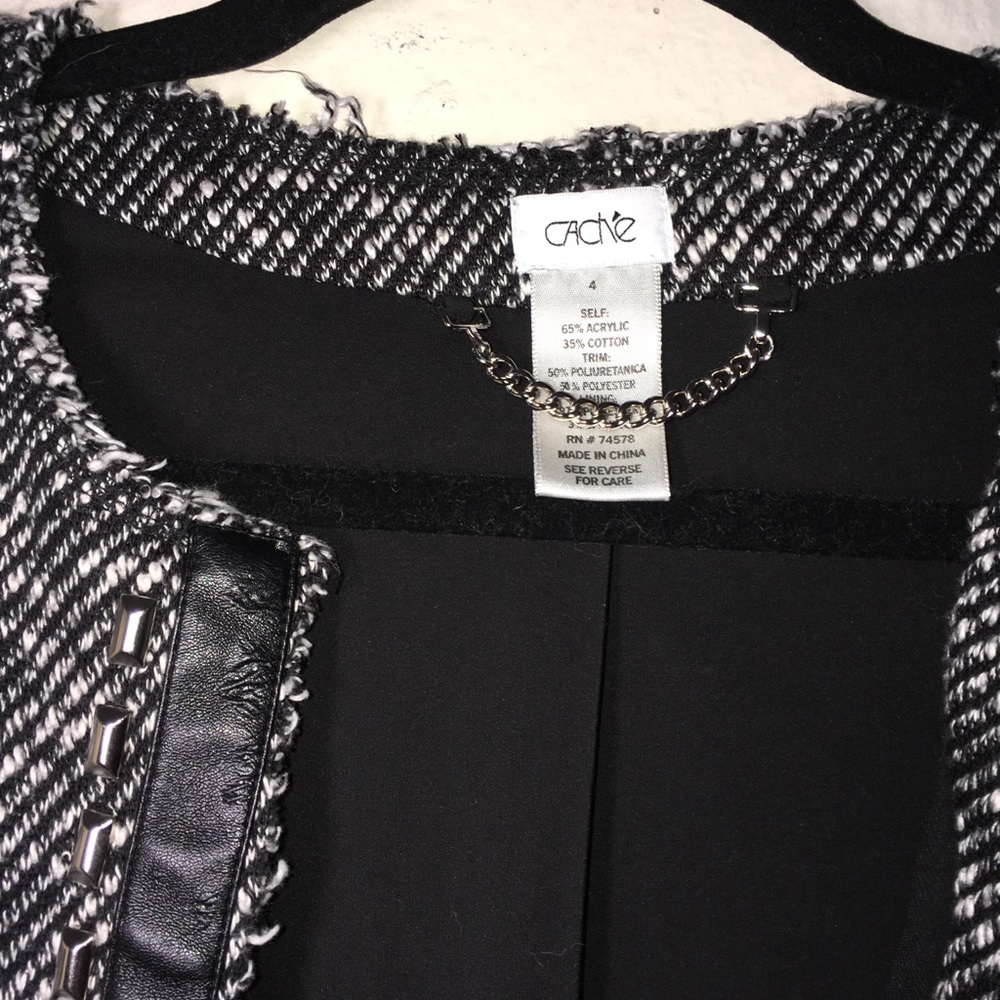 Cache Jacket - Picture 4 of 5